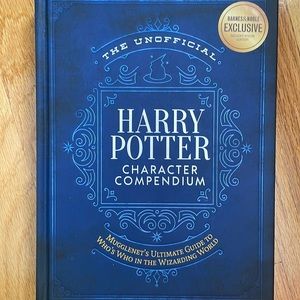 NEW Harry Potter character compendium book